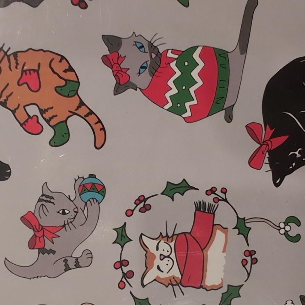 TOMS Holiday Cats Puzzle – 500 Pieces - Picture 3 of 4